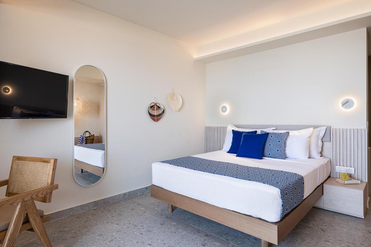 Romantica Hotel Apartments Agia Pelagia  Exterior photo